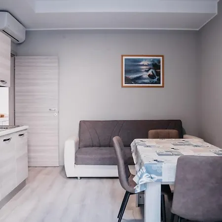 Apartman Free Parking Ramona's House 5 Min Dal Mare *